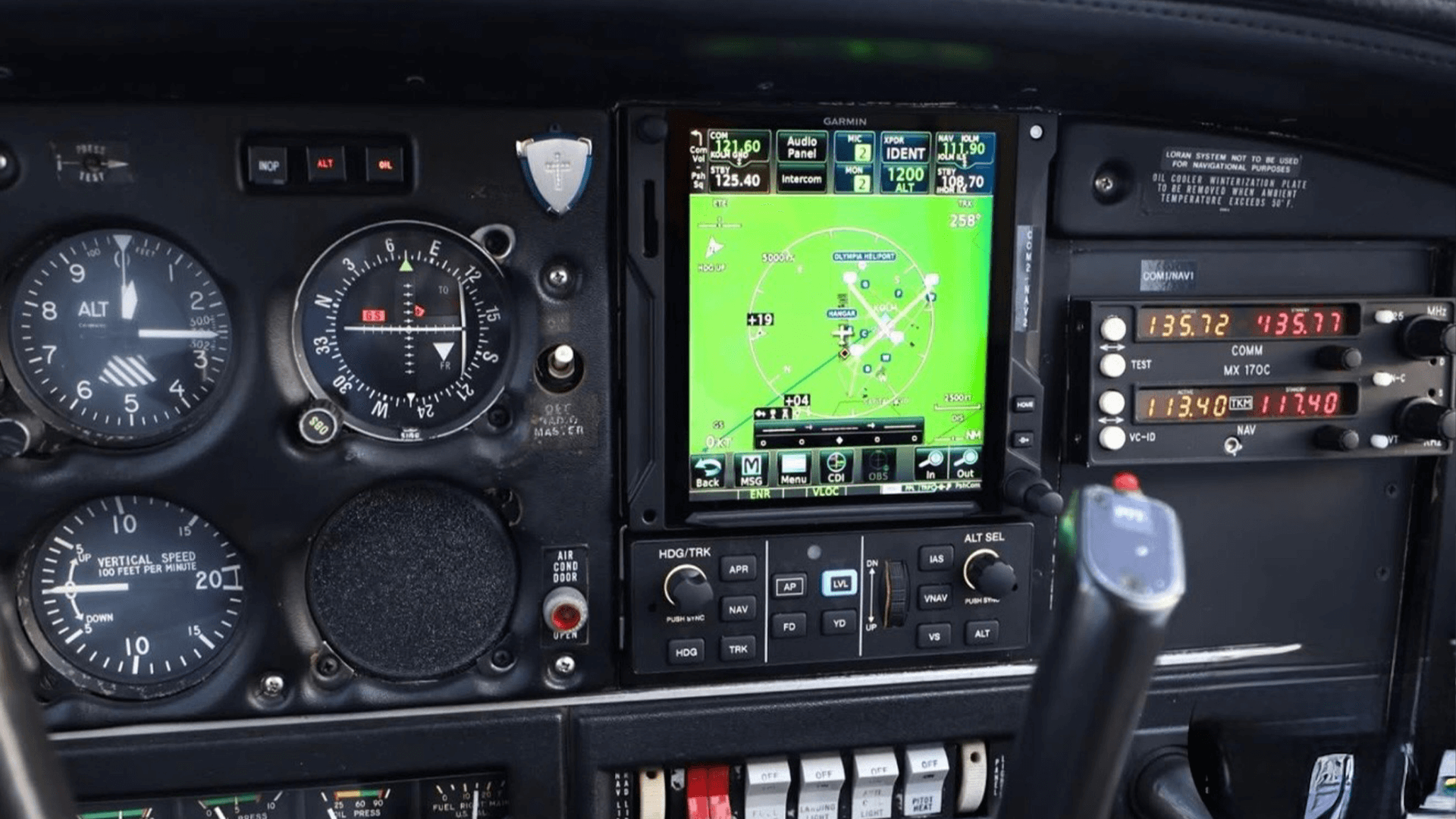 RR Cherokee 140 1 3