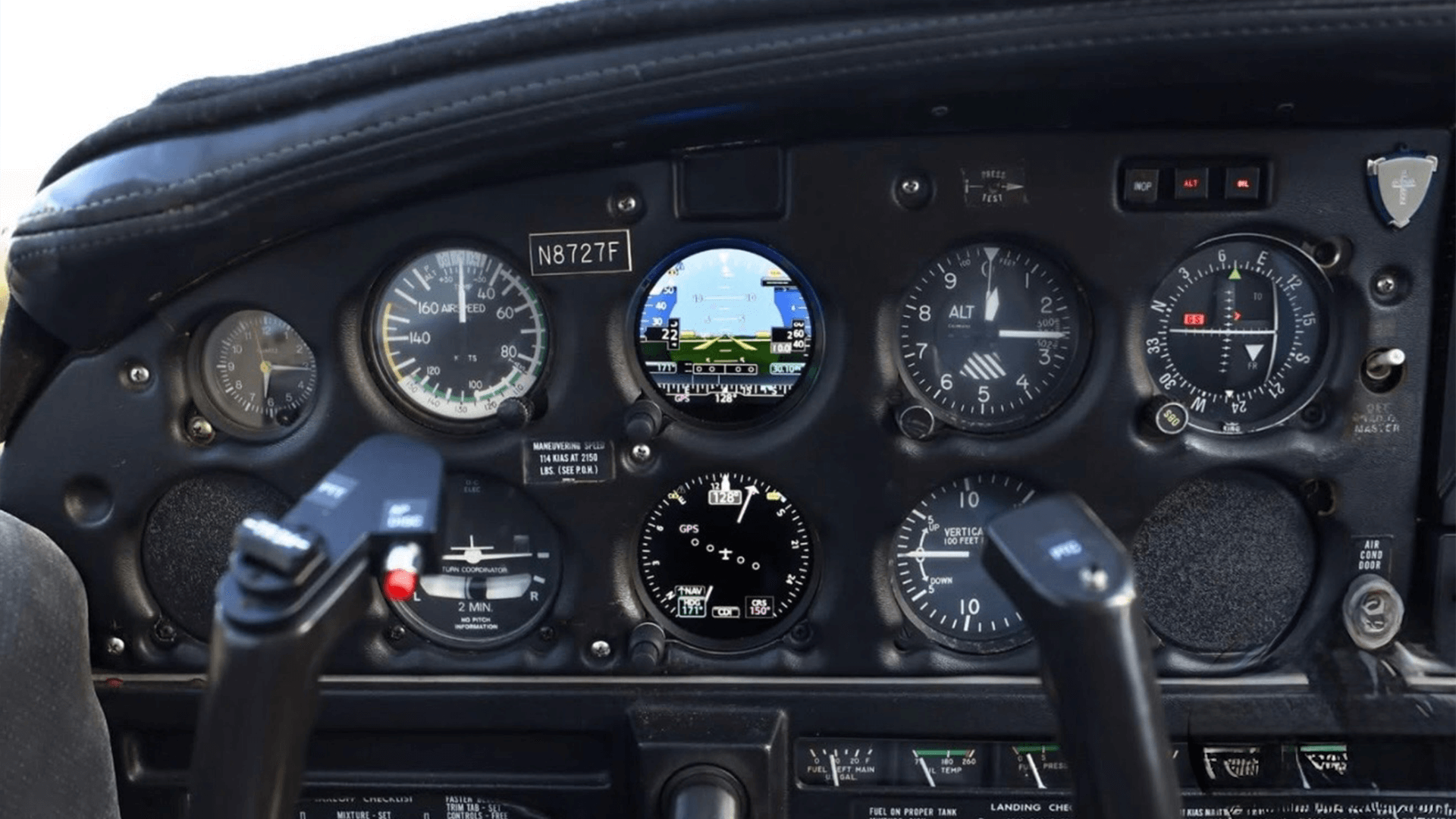 RR Cherokee 140 1 4
