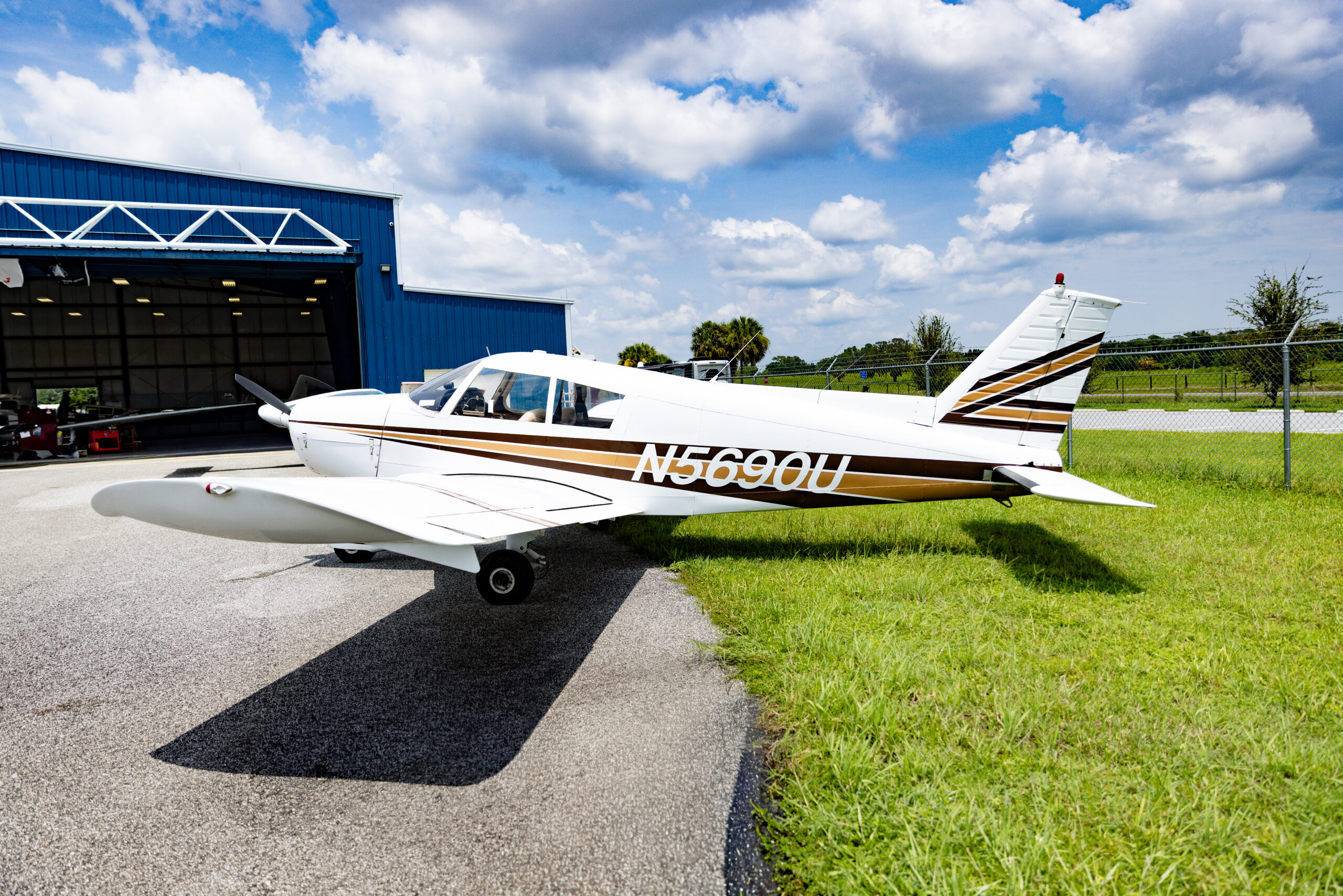 1970 Piper Cherokee PA-28-160(N5690U) - Image 4