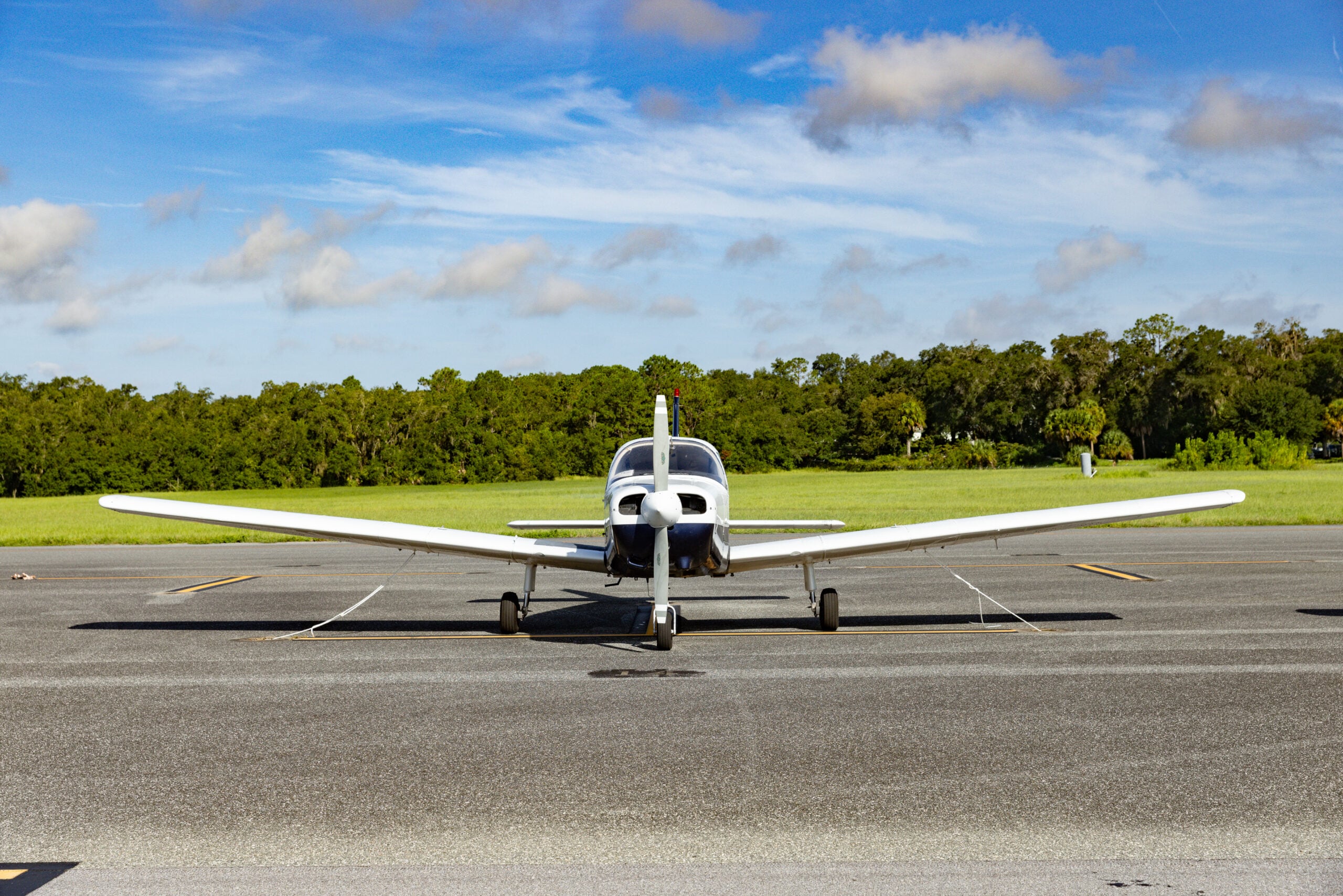 1985 Piper Cherokee PA-28-161(N2571X) - Image 4
