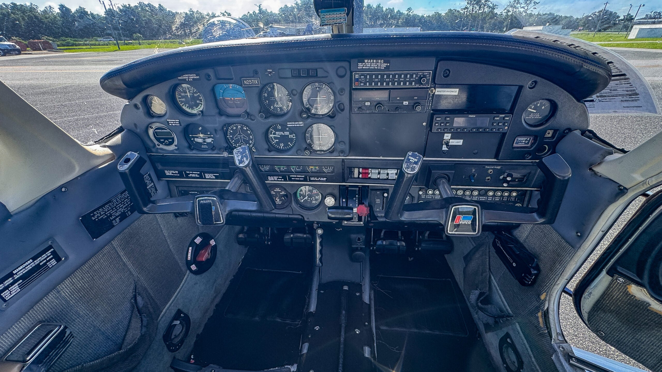 1985 Piper Cherokee PA-28-161(N2571X) - Image 5