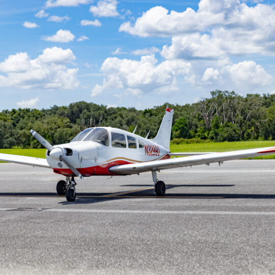 1974 Piper Cherokee PA-28-151(N32990)