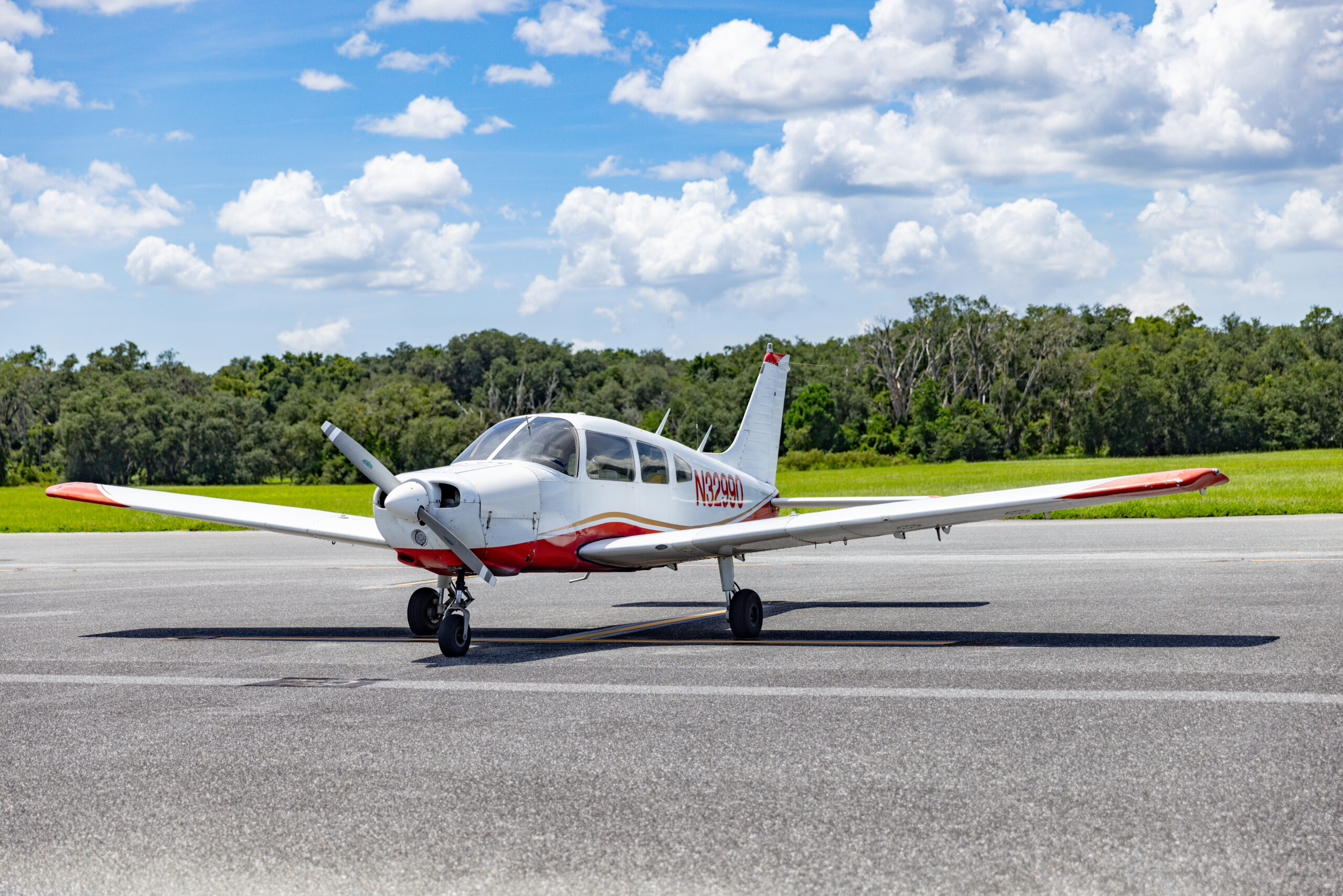 1974 Piper Cherokee PA-28-151(N32990)