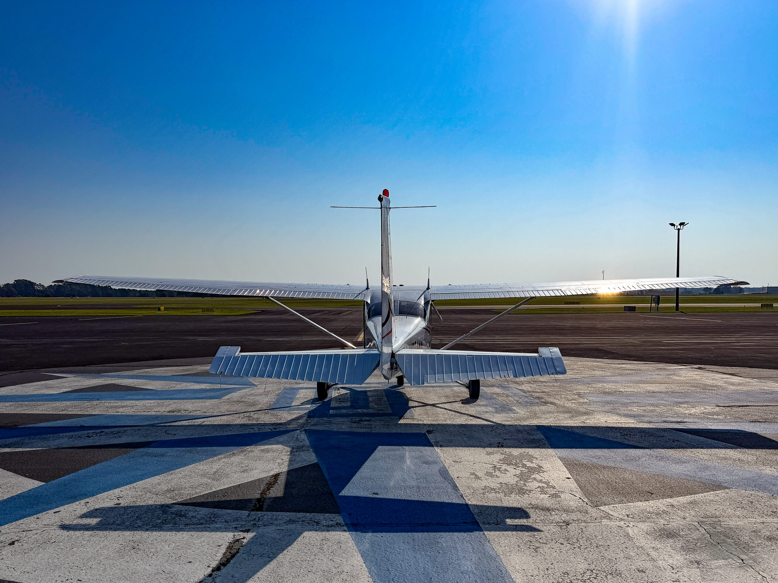 1999 Cessna 172R (N994WW) - Image 3