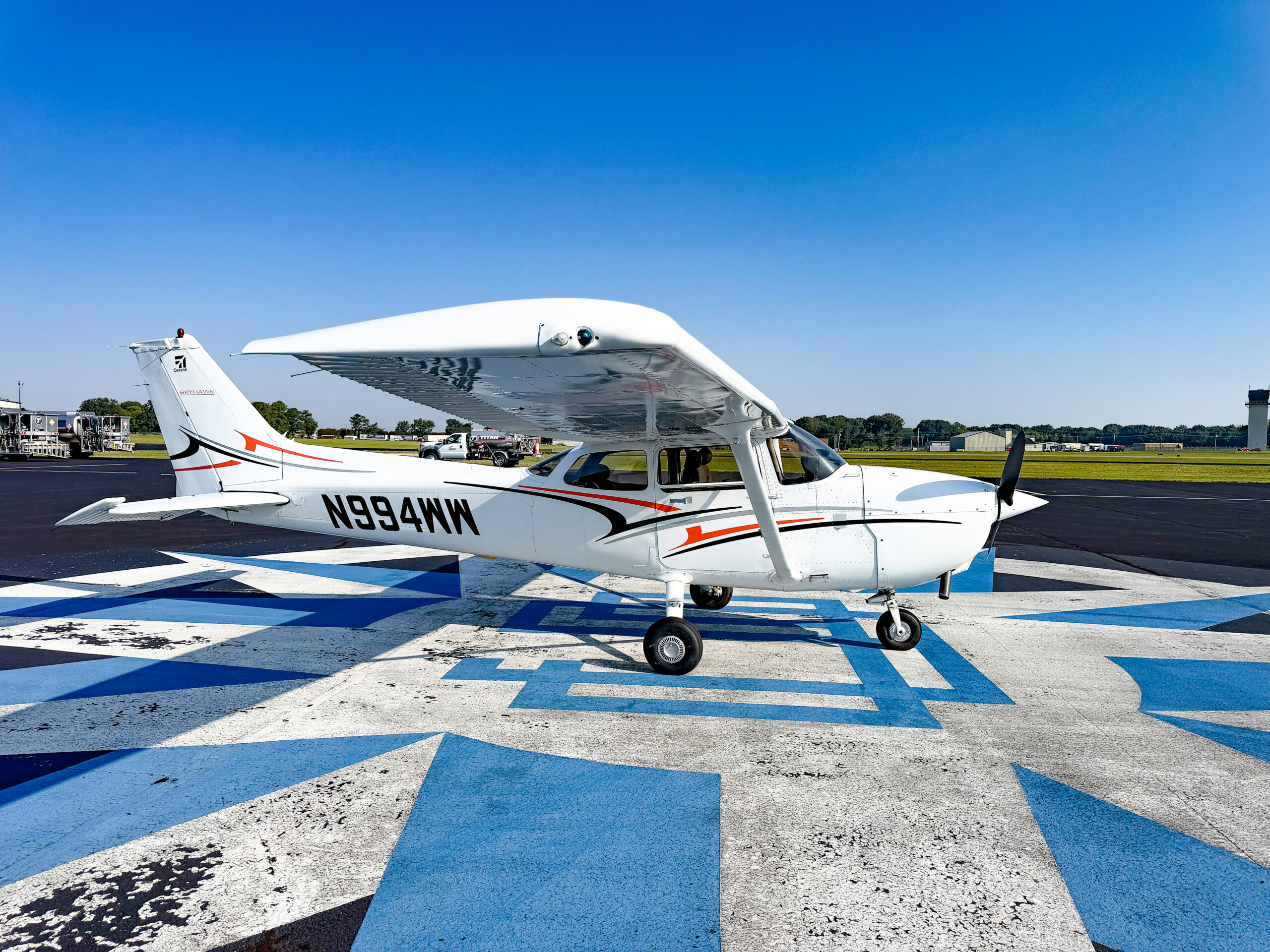 1999 Cessna 172R (N994WW) - Image 5