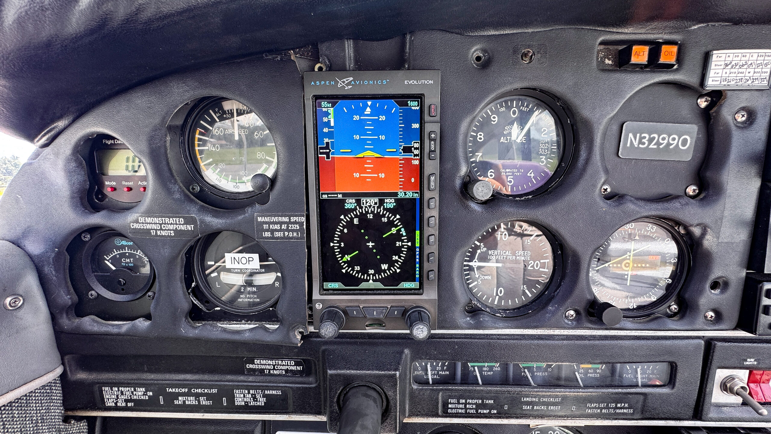 1974 Piper Cherokee PA-28-151(N32990) - Image 8