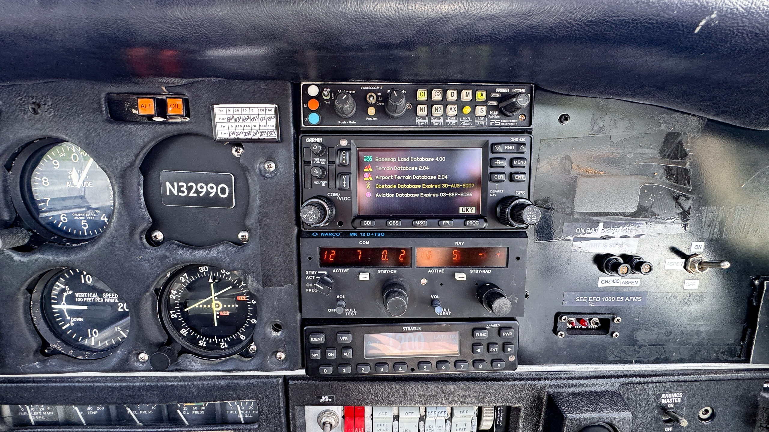 1974 Piper Cherokee PA-28-151(N32990) - Image 9