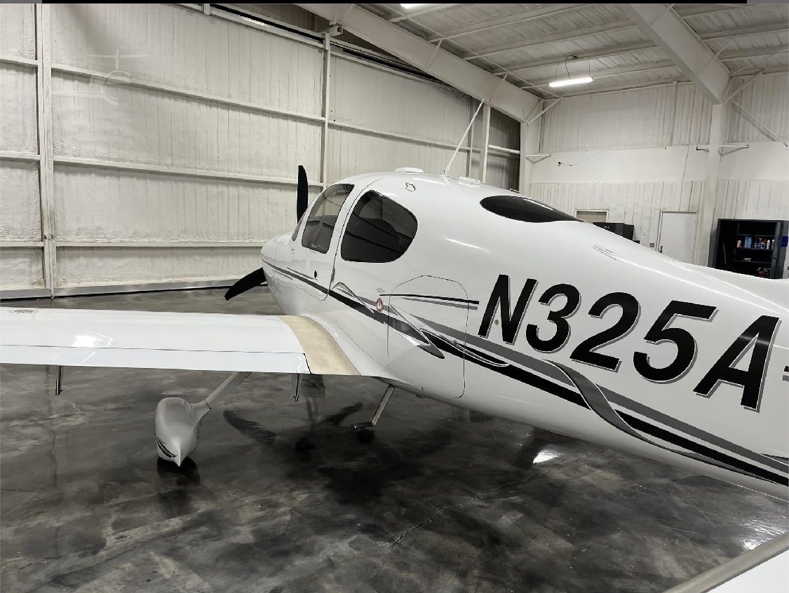 2006 Cirrus SR22 (N325A) - Image 4