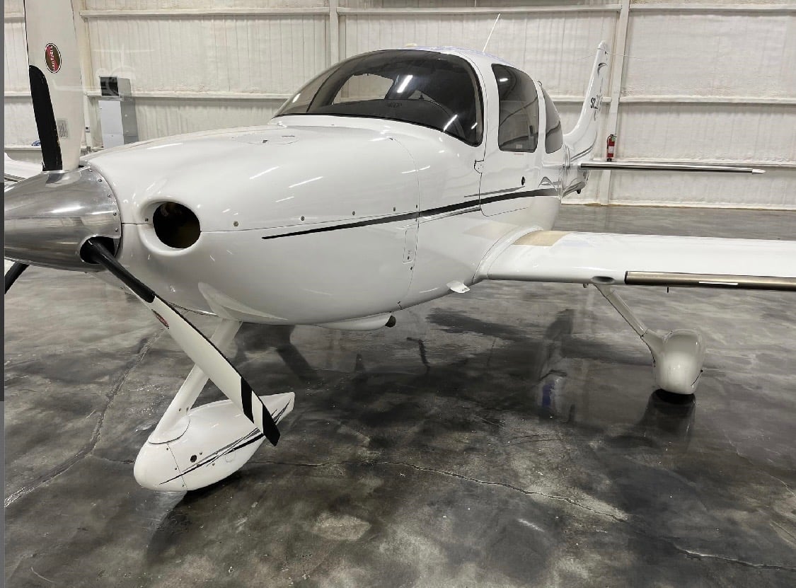 2006 Cirrus SR22 (N325A) - Image 6